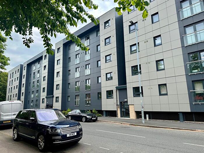2 Bedroom Flat For Sale In Belltower House, City Road, Manchester, M15
