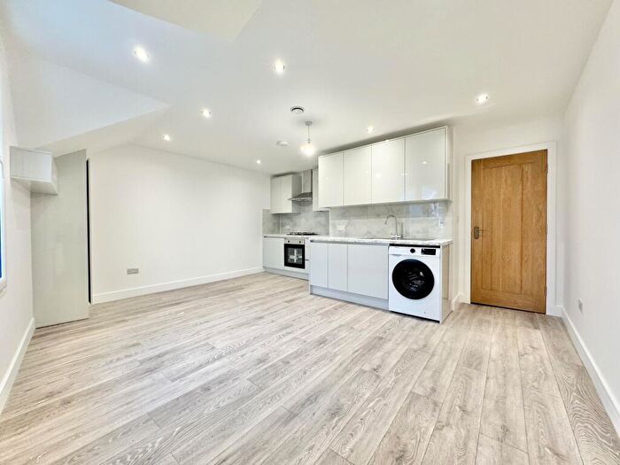 2 Bedroom Apartment To Rent In Wote Street, Basingstoke, RG21