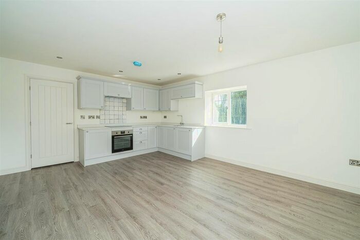 1 Bedroom Flat For Sale In Mary Lane, Lower Dunsforth, York, YO26