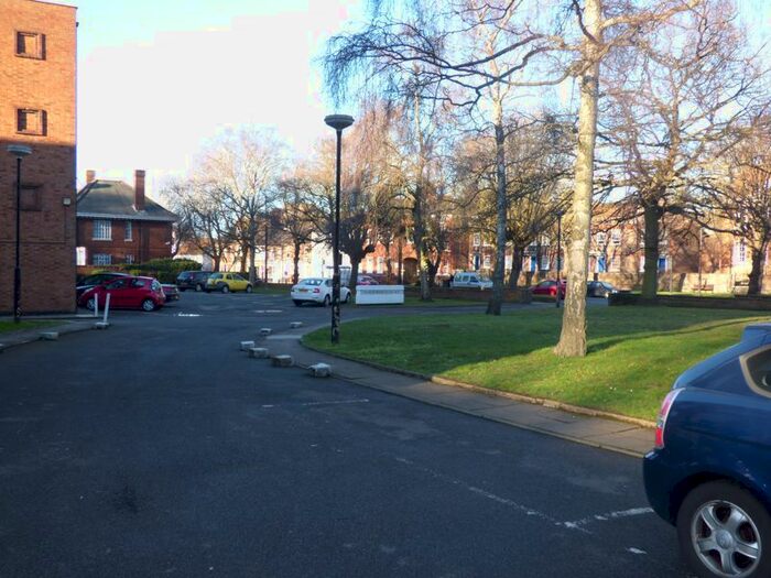 1 Bedroom Studio To Rent In High Street South, Dunstable, LU6