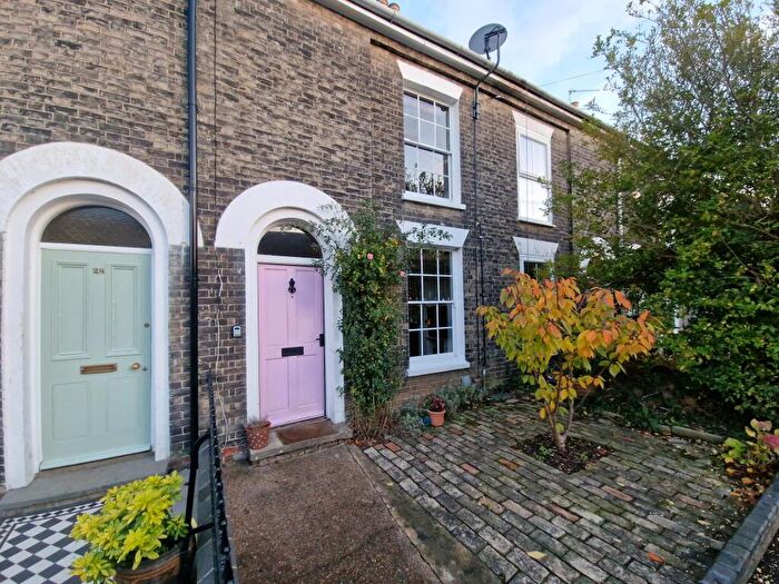 2 Bedroom Terraced House For Sale In Gladstone Street, Norwich, NR2