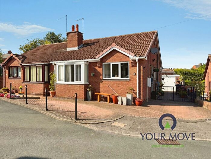2 Bedroom Bungalow For Sale In Lowlands Close, Barnsley, S71