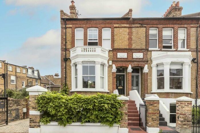 4 Bedroom Property To Rent In Rozel Road, London, SW4
