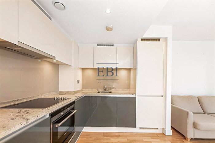 1 Bedroom Apartment For Sale In Landmark East Tower, Marsh Wall, E14