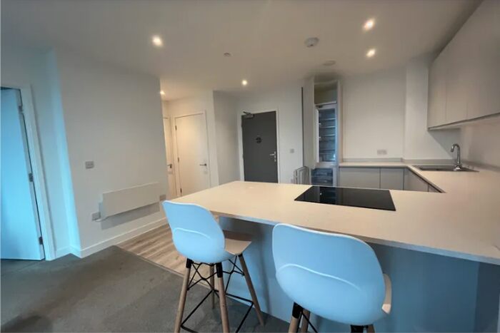2 Bedroom Flat To Rent In Wharf End, Manchester, M17