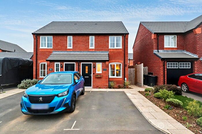 2 Bedroom Semi Detached House For Sale In Julius Way, Eaton Place, Nuneaton, CV11