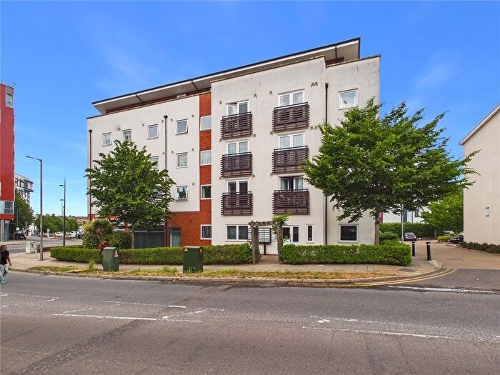 2 Bedroom Flat For Sale In Pownall Road, Ipswich, Suffolk, IP3