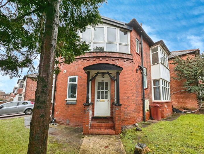 2 Bedroom Apartment To Rent In Fog Lane, Didsbury, Manchester, M20