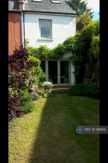 3 Bedroom Semi-Detached House To Rent In Sunninghill, Ascot, SL5