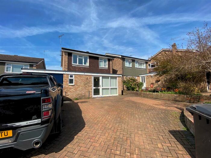4 Bedroom House To Rent In Tannsfield Drive, Hemel Hempstead, HP2