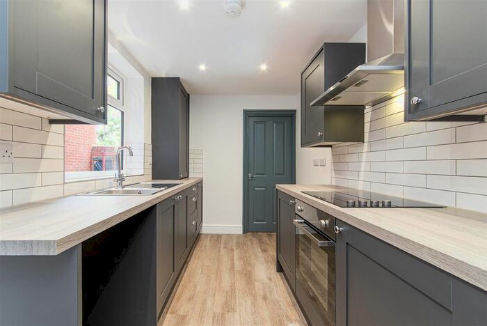 2 Bedroom Flat To Rent In Hugh Street, Wallsend, Tyne And Wear, NE28