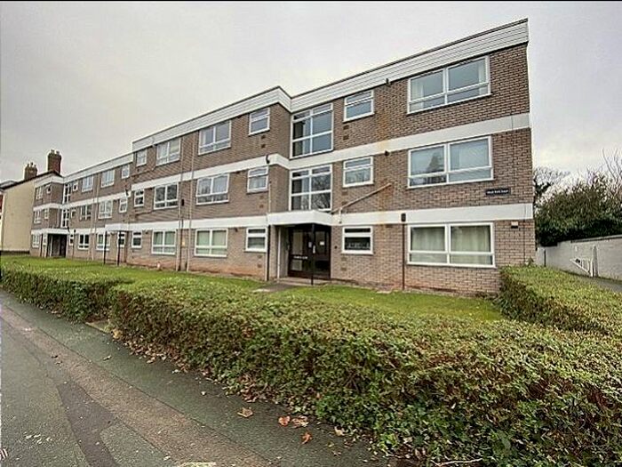 2 Bedroom Flat To Rent In West Park Ct Connaught Road, Wolverhampton, WV1
