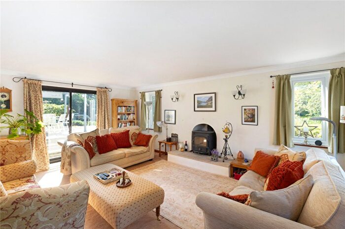 5 Bedroom Detached House For Sale In Village Street, Aldington, Evesham, Worcestershire, WR11