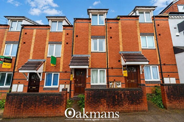 5 Bedroom House To Rent In Exeter Road, Birmingham, B29