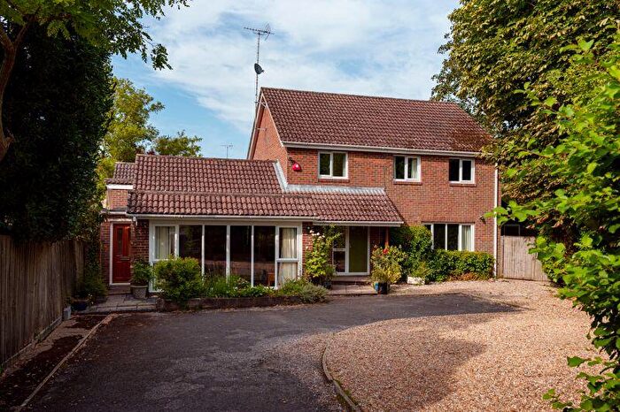 5 Bedroom Detached House For Sale In Lower Station Road, Henfield, BN5