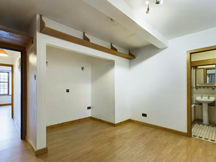 2 Bedroom Apartment To Rent In Flat Riverside Lofts, - St Georges Quay Lancaster, Lancashire, LA1