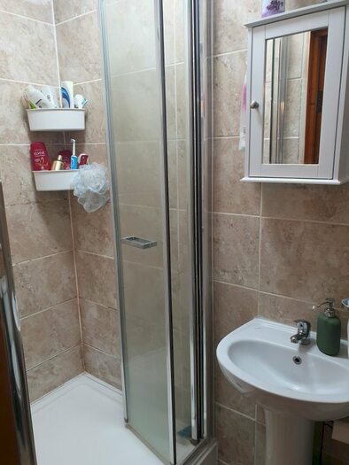 1 Bedroom Flat To Rent In Francis Road, London, E10