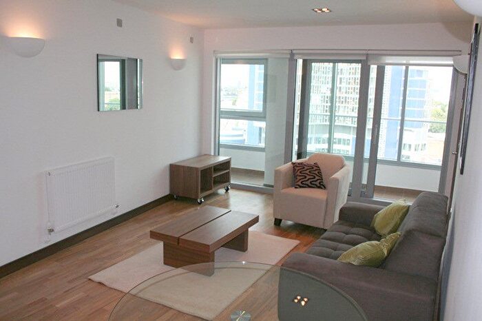 1 Bedroom Flat To Rent In Altura Tower, Bridges Court Road, Wandsworth, London, SW11