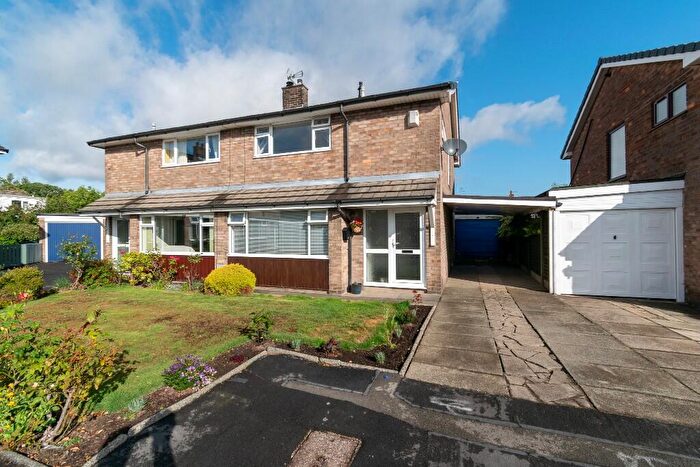 3 Bedroom Semi-Detached House For Sale In Croft Avenue, Burscough, L40