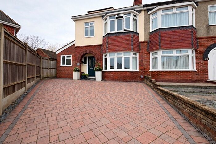 4 Bedroom Semi-Detached House For Sale In Bury Close, Gosport, PO12