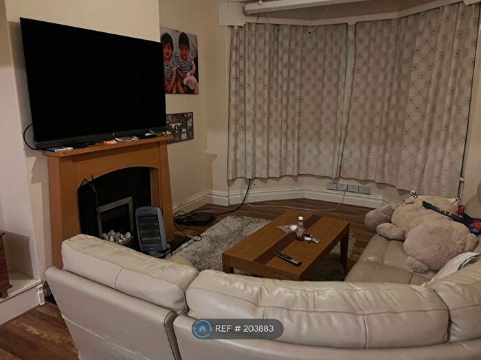 4 Bedroom Terraced House To Rent In Newcastle Road, Sunderland, SR5