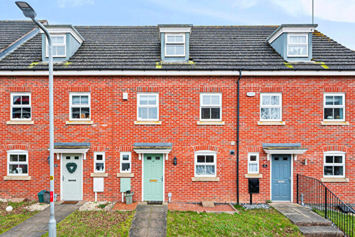 3 Bedroom Town House For Sale In Patenall Way, Higham Ferrers, NN10