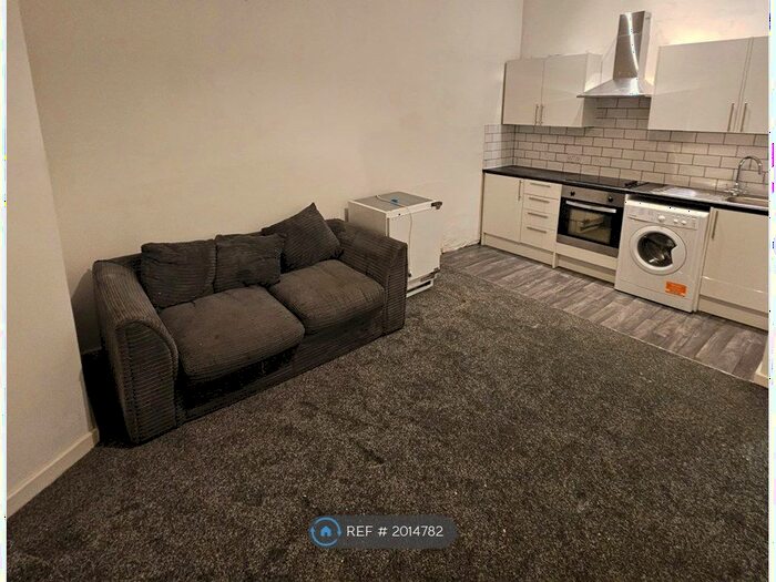 2 Bedroom Flat To Rent In Rufford Road, Liverpool, L6