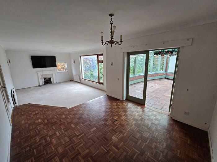 4 Bedroom Detached House For Sale In Ravelston House Road, Edinburgh, Midlothian, EH4
