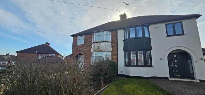 3 Bedroom Semi-Detached House For Sale In Nightingale Avenue, Pleasley, Mansfield, Nottinghamshire, NG19