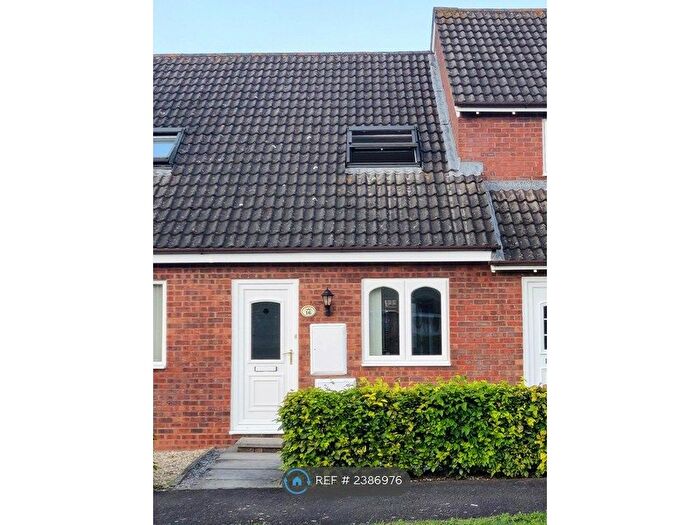 1 Bedroom Terraced House To Rent In Thames Drive, Taunton, TA1