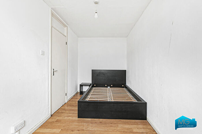 5 Bedroom Terraced House To Rent In Thetford Close, Tottenham, London, N13
