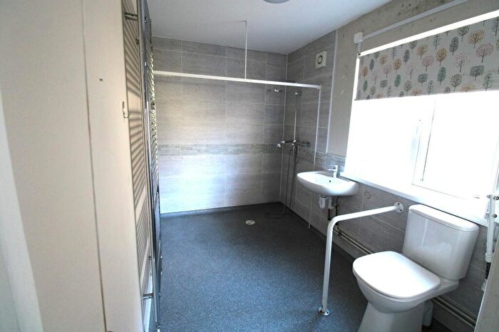 2 Bedroom Bungalow For Sale In Heol Adare, Tondu, Bridgend, Bridgend County., CF32