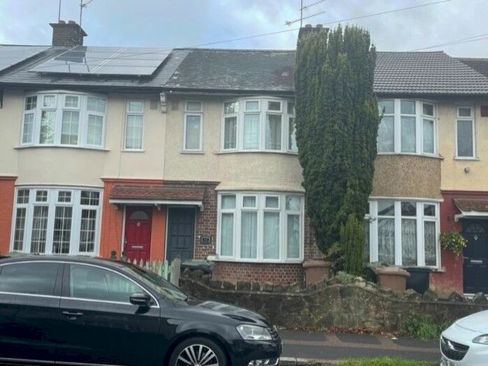 2 Bedroom Terraced House To Rent In St. Monicas Avenue, Luton, LU3