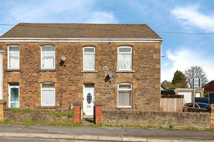 3 Bedroom Semi-Detached House For Sale In Carmarthen Road, Swansea, West Glamorgan, SA5