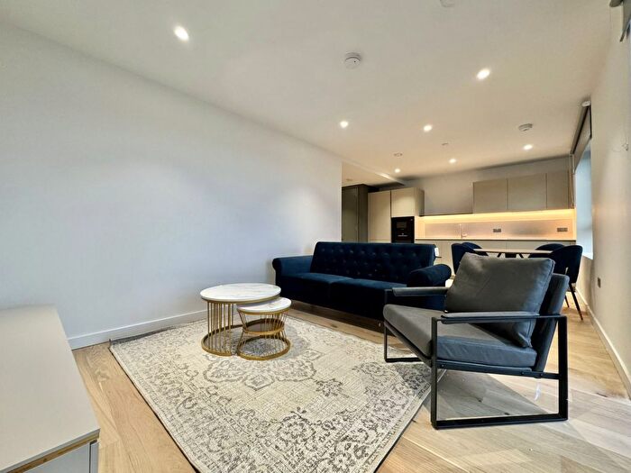 1 Bedroom Flat To Rent In Bella House, Pilot Walk, Greenwich Peninsula, London, SE10