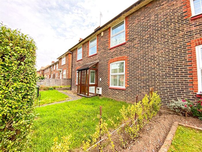 4 Bedroom Semi-Detached House To Rent In The Highway, Brighton, BN2