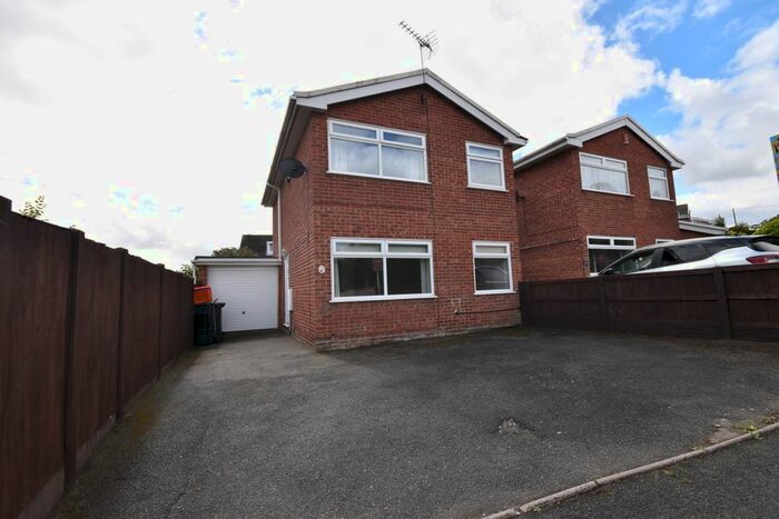 3 Bedroom Detached House To Rent In Pendine Way, Summerhill, LL11