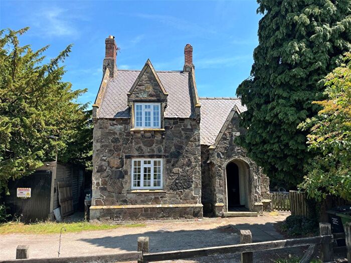 2 Bedroom Detached House For Sale In Ashby Road, Loughborough, Leicestershire, LE11