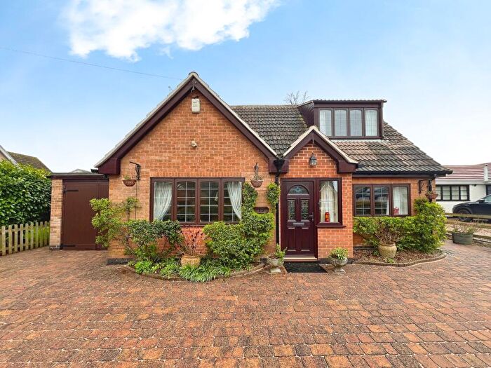 3 Bedroom Detached House For Sale In Park Road, Allington, Grantham, NG32