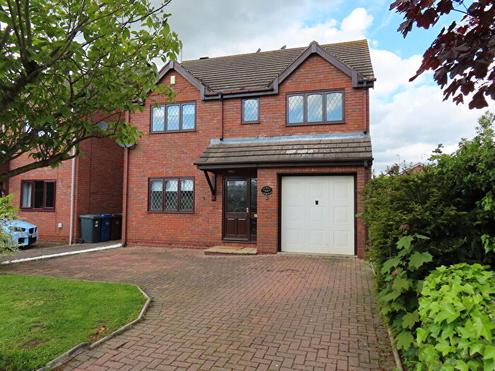 4 Bedroom Detached House To Rent In Low Street, Carlton, Nr Goole, DN14