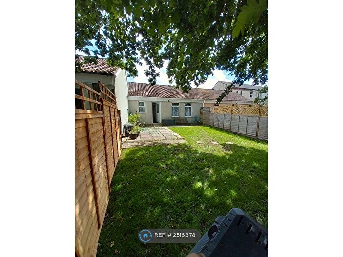 1 Bedroom Terraced House To Rent In Wythburn Gardens, Plymouth, PL6