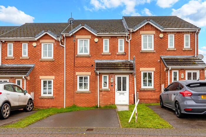 3 Bedroom Town House For Sale In Old Crown Gardens, Great Houghton, Barnsley, S72