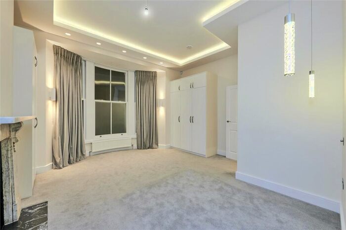 1 Bedroom Flat To Rent In Bolton Road, St John's Wood, NW8