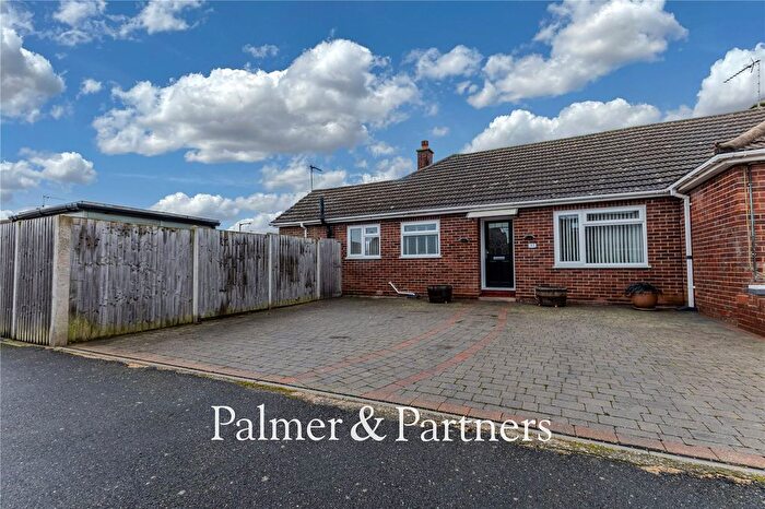 2 Bedroom Bungalow For Sale In Heathercroft Road, Ipswich, Suffolk, IP1
