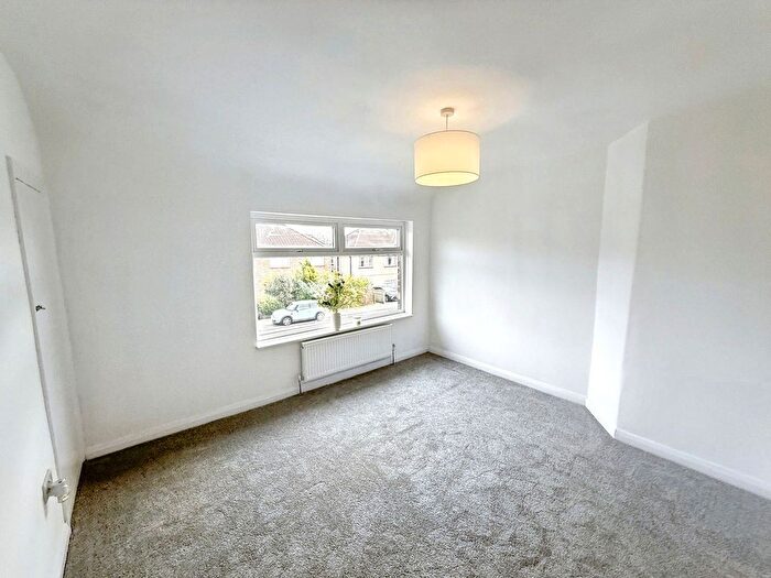 2 Bedroom Semi-Detached House For Sale In Exeter Road, Wallsend, NE28