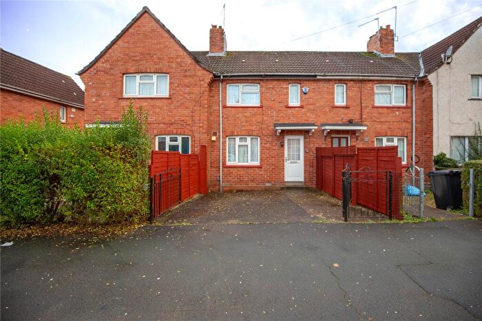 3 Bedroom Terraced House For Sale In Elmore Road, Bristol, BS7