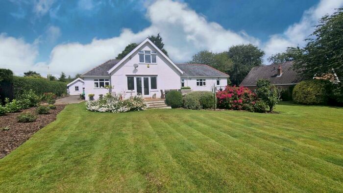 3 Bedroom House For Sale In Strawberry Gardens, Hornsea, HU18