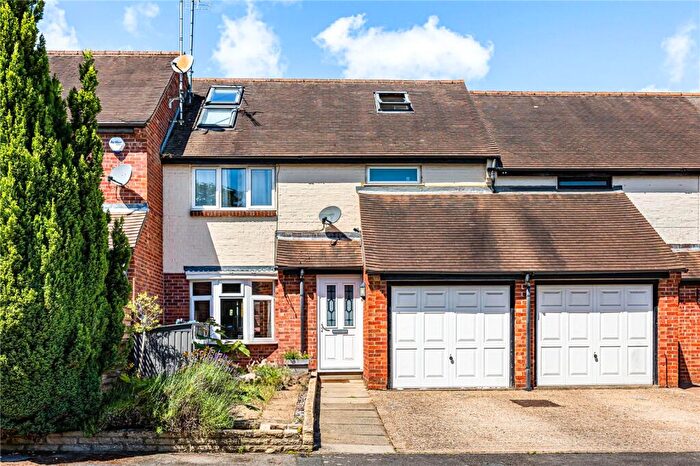 4 Bedroom Terraced House For Sale In The Close, Henley-on-Thames, Oxfordshire, RG9