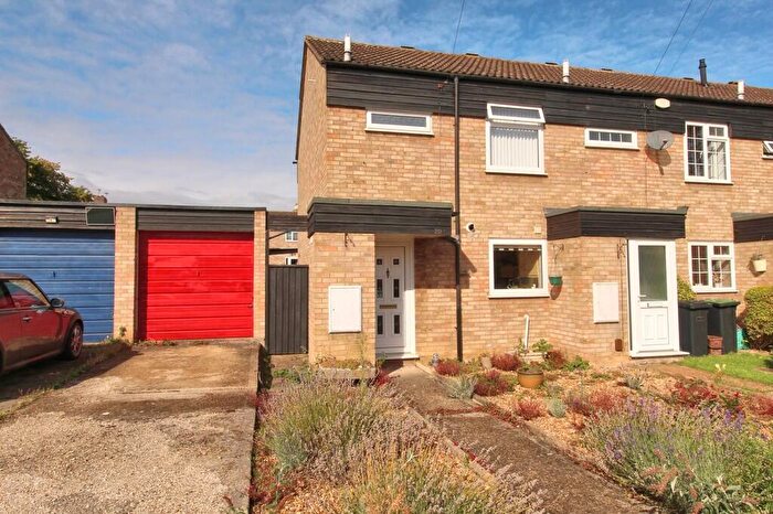 2 Bedroom End Of Terrace House For Sale In Aldgate Close, Potton, Sandy, SG19