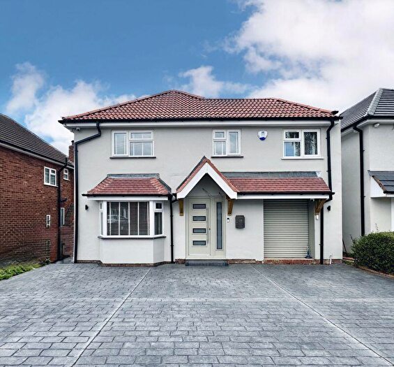 4 Bedroom Detached House For Sale In Roughley Drive, Four Oaks, Sutton Coldfield, B75
